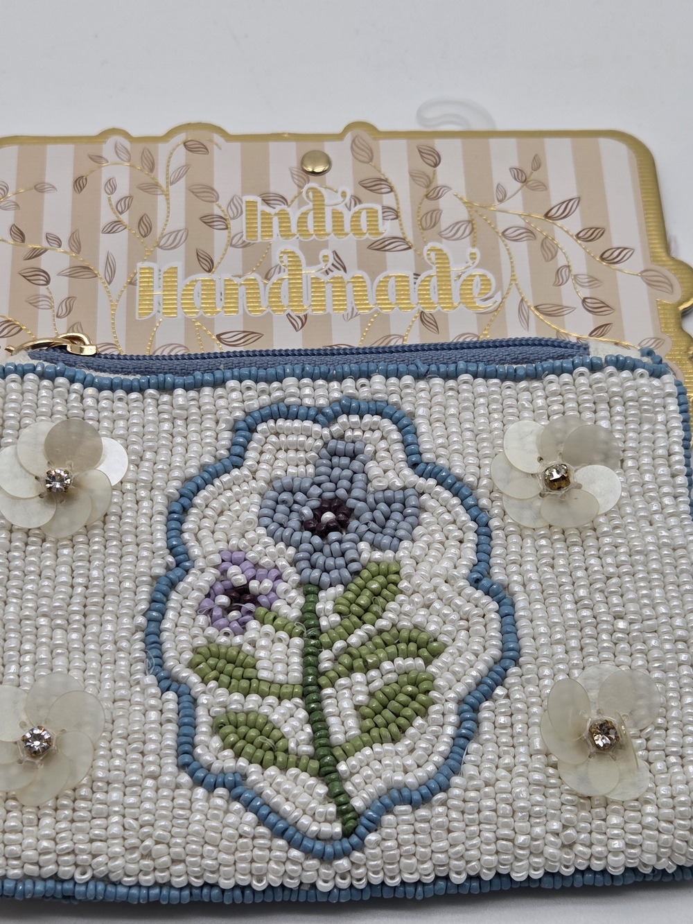 NWT Handmade India Beaded Floral Coin Purse Keychain Zipper Pouch Blue White